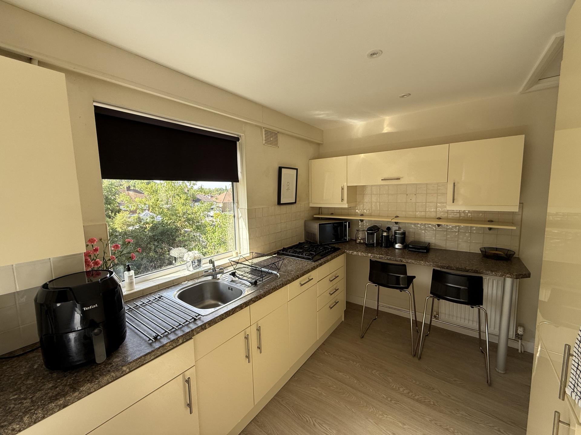 Flat Aberdale Gardens in Hertsmere