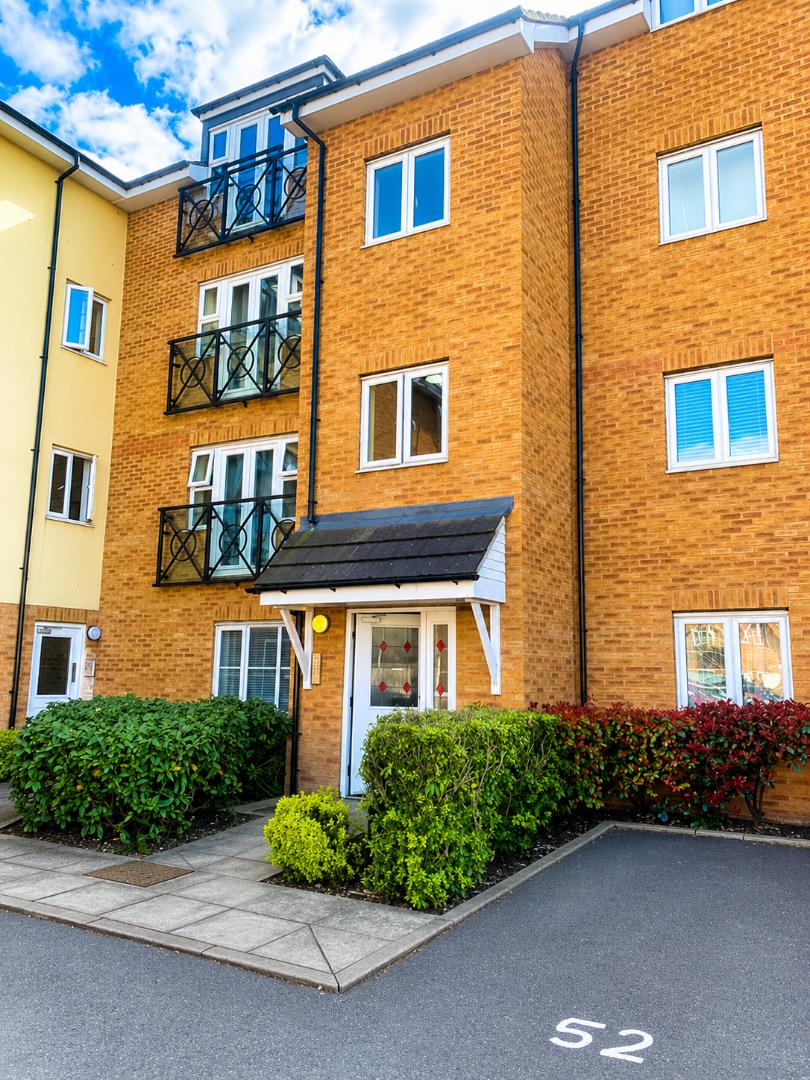 Flat Bryanstone Road in Waltham Cross