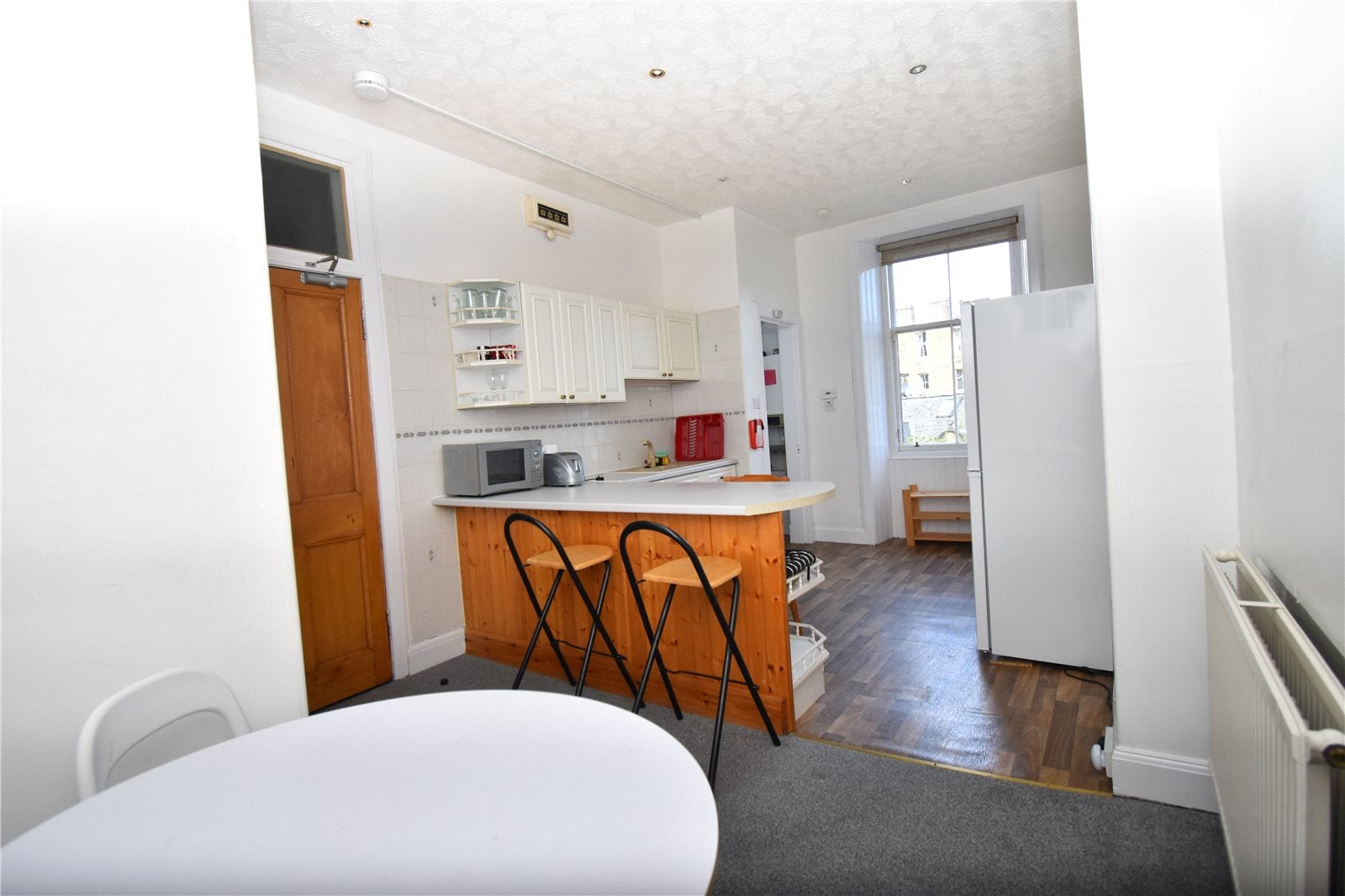 Flat Strathearn Road in City of Edinburgh
