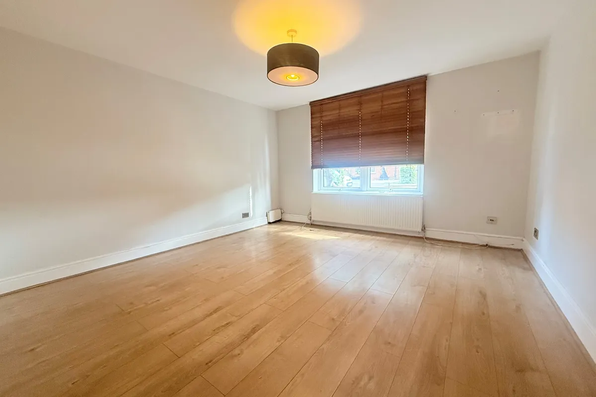 Flat Biopark Drive in Welwyn Hatfield