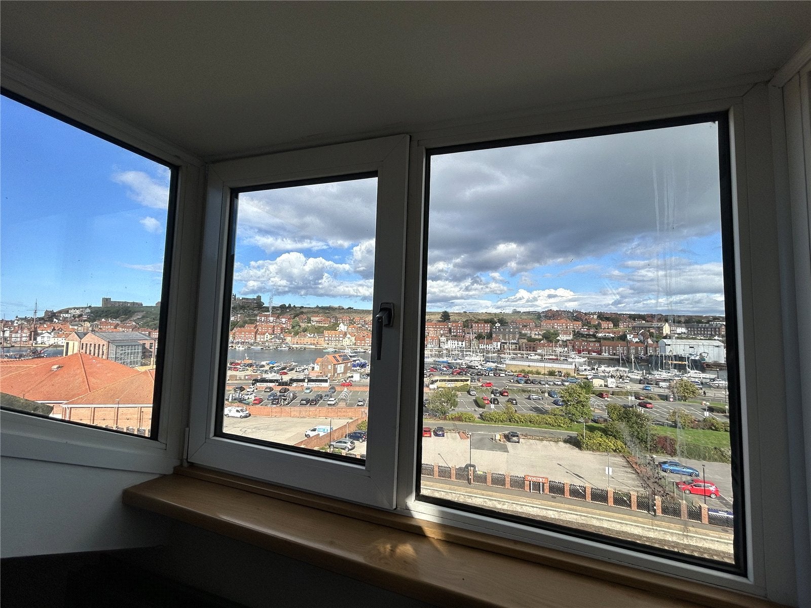 Flat Windsor Terrace in Whitby