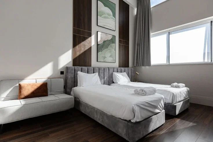 Flat Cornwallis Terrace in St Leonards