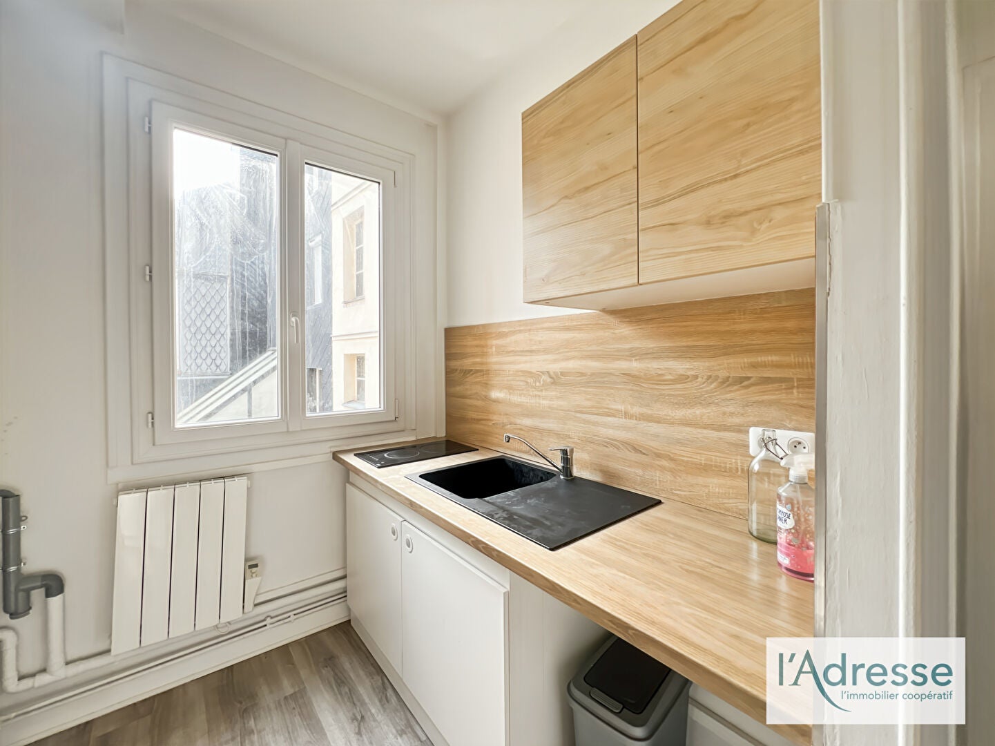 Flat Place des Carmes in Rouen