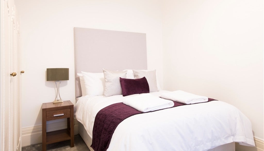 Flat Lodge Road in City of Westminster