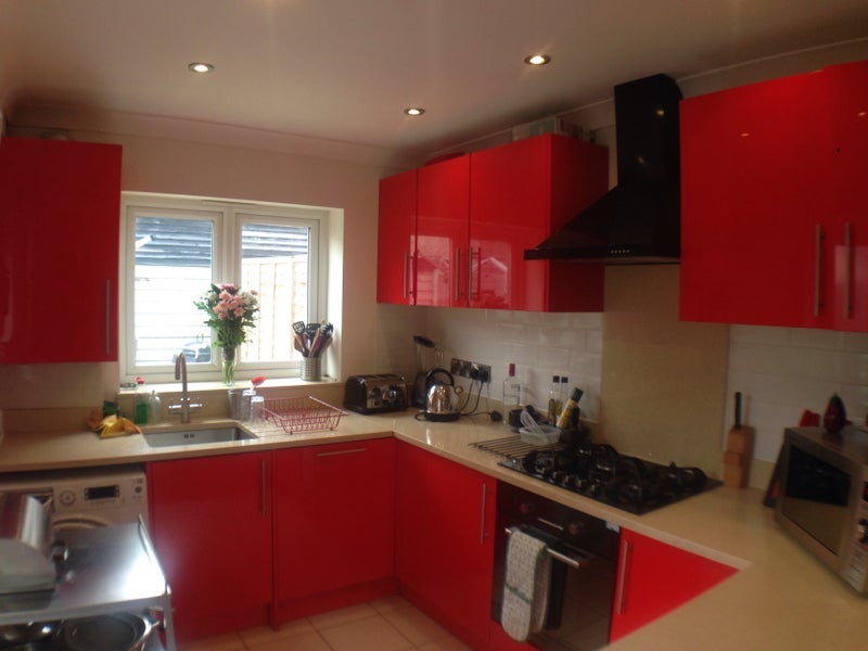 Room Belmont Park Road in Greater London