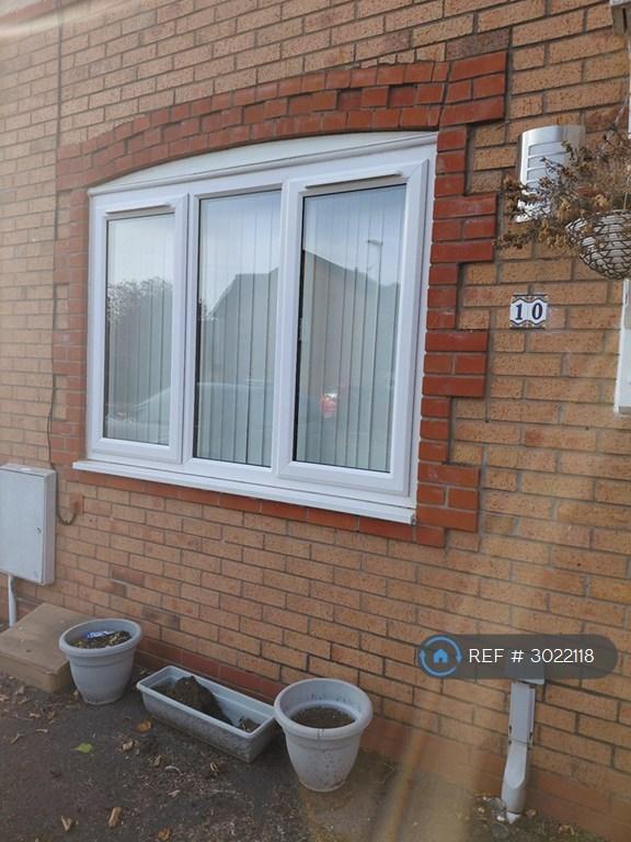 House Dodson Close in Ashton-in-Makerfield