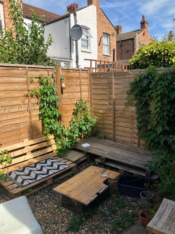 Room Lydford Road in Greater London