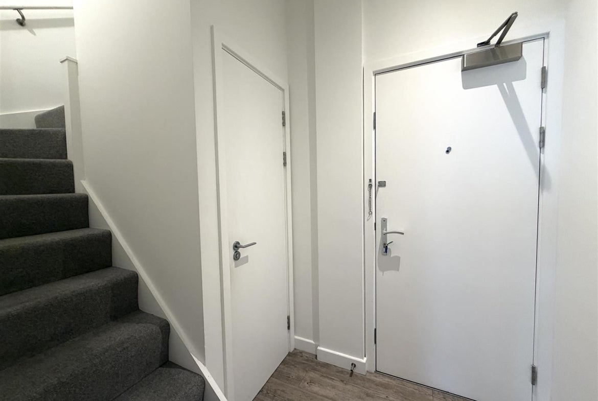 Flat London Road in Borough of Spelthorne