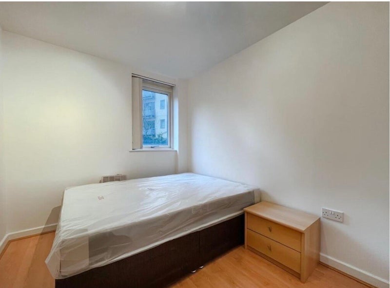 Room Elmwood Lane in Leeds