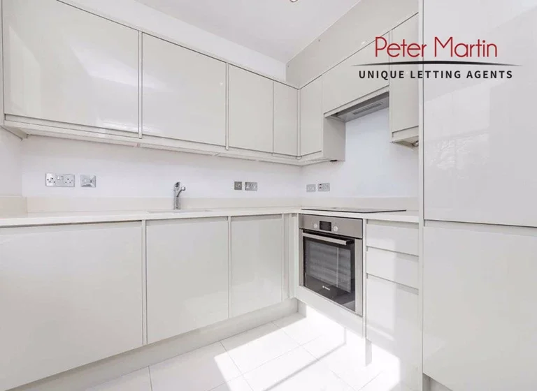 Flat Portsdown Mews in Greater London
