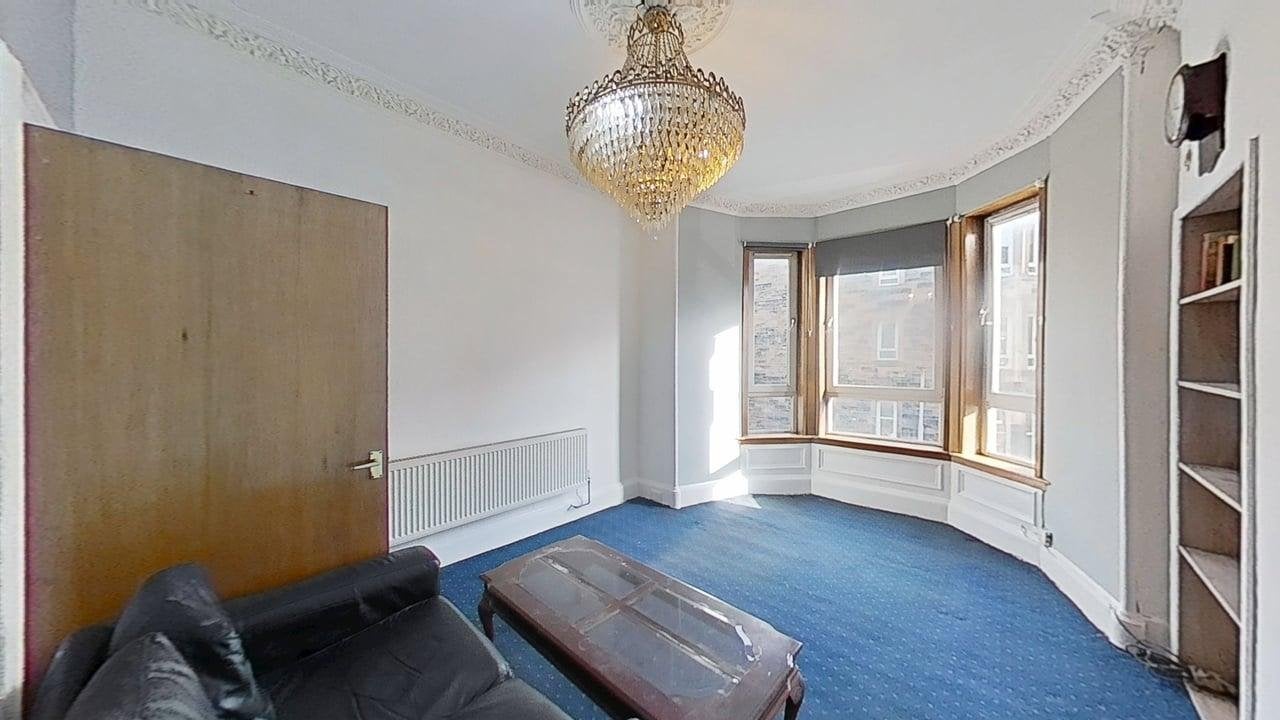 Flat Cambusnethan Street in City of Edinburgh