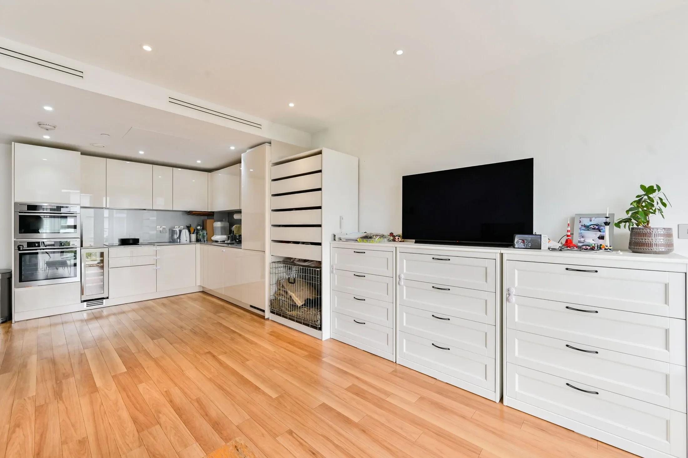Flat Wandsworth Road in Greater London