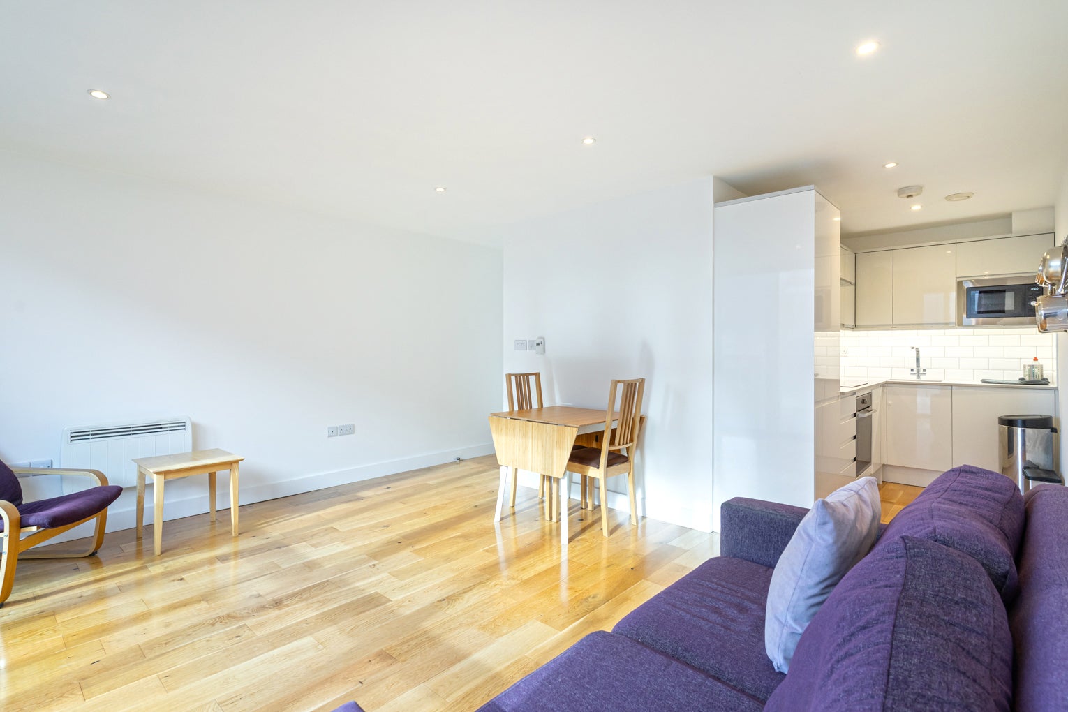 Flat Shacklewell Lane in Greater London