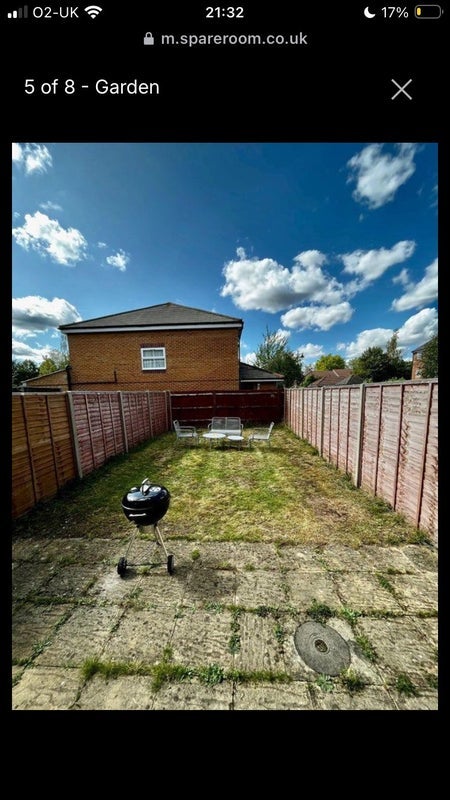 Room Molyneux Drive in Greater London
