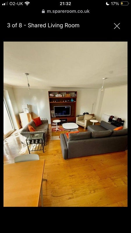 Room Molyneux Drive in Greater London