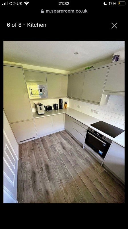 Room Molyneux Drive in Greater London