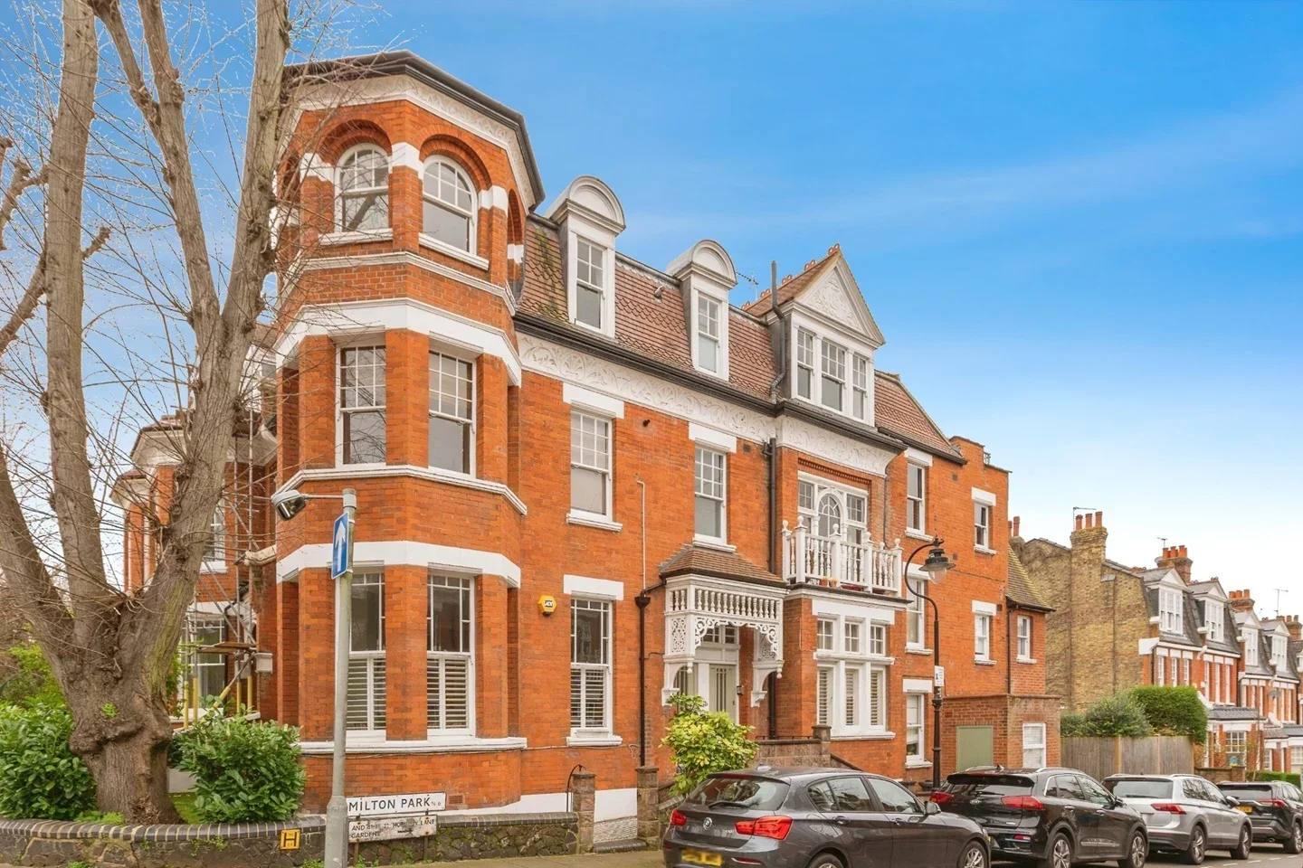 Flat Hornsey Lane Gardens in Greater London
