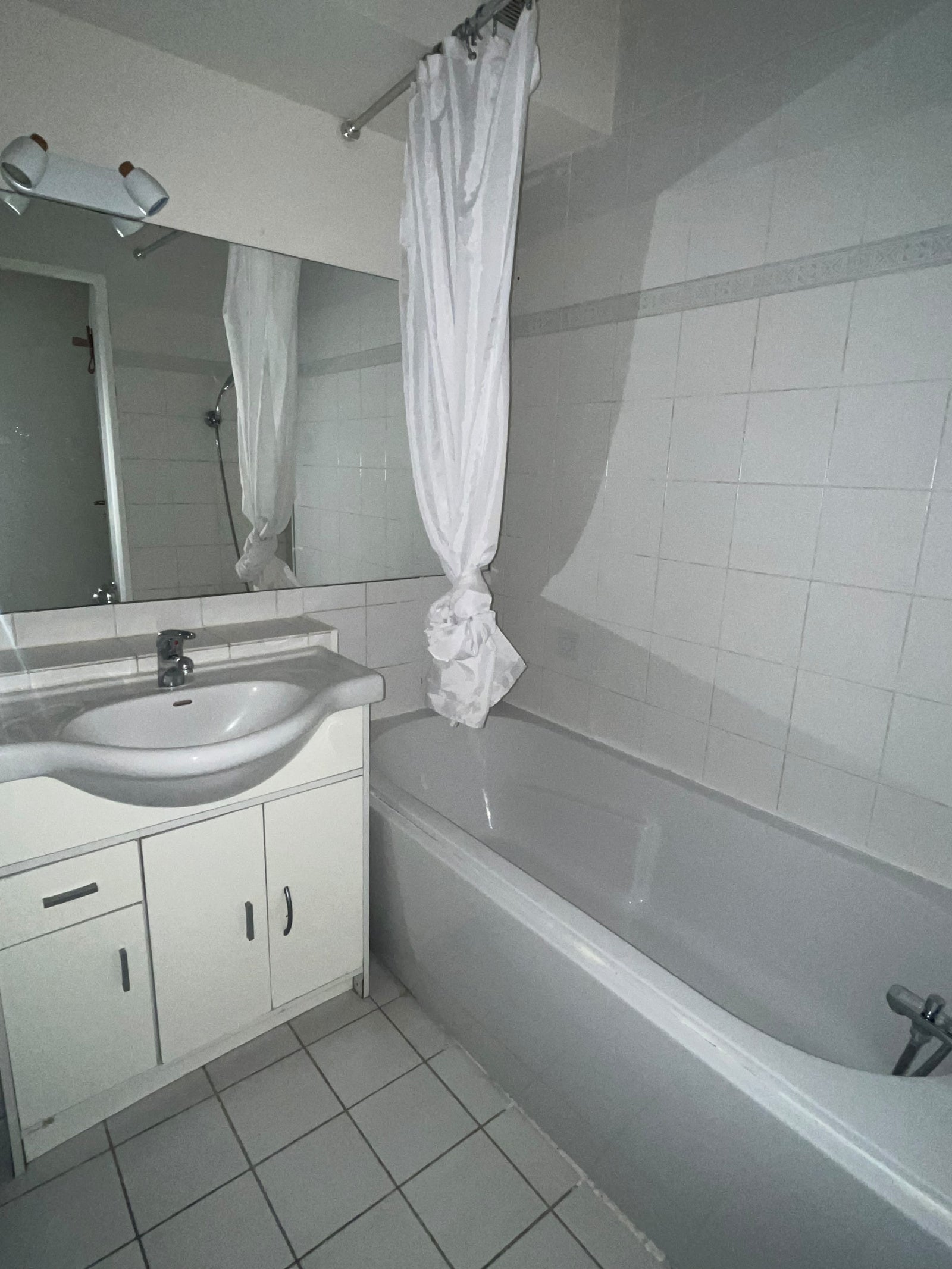 Appartement Avenue Antoine de Saint-Exupéry à Toulouse