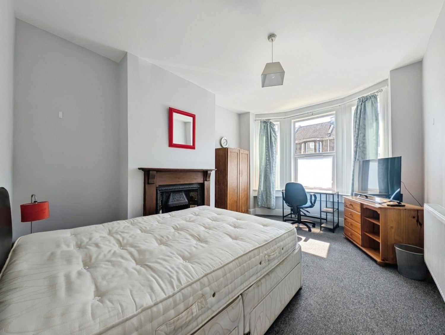 Room Shaftesbury Road in Bath