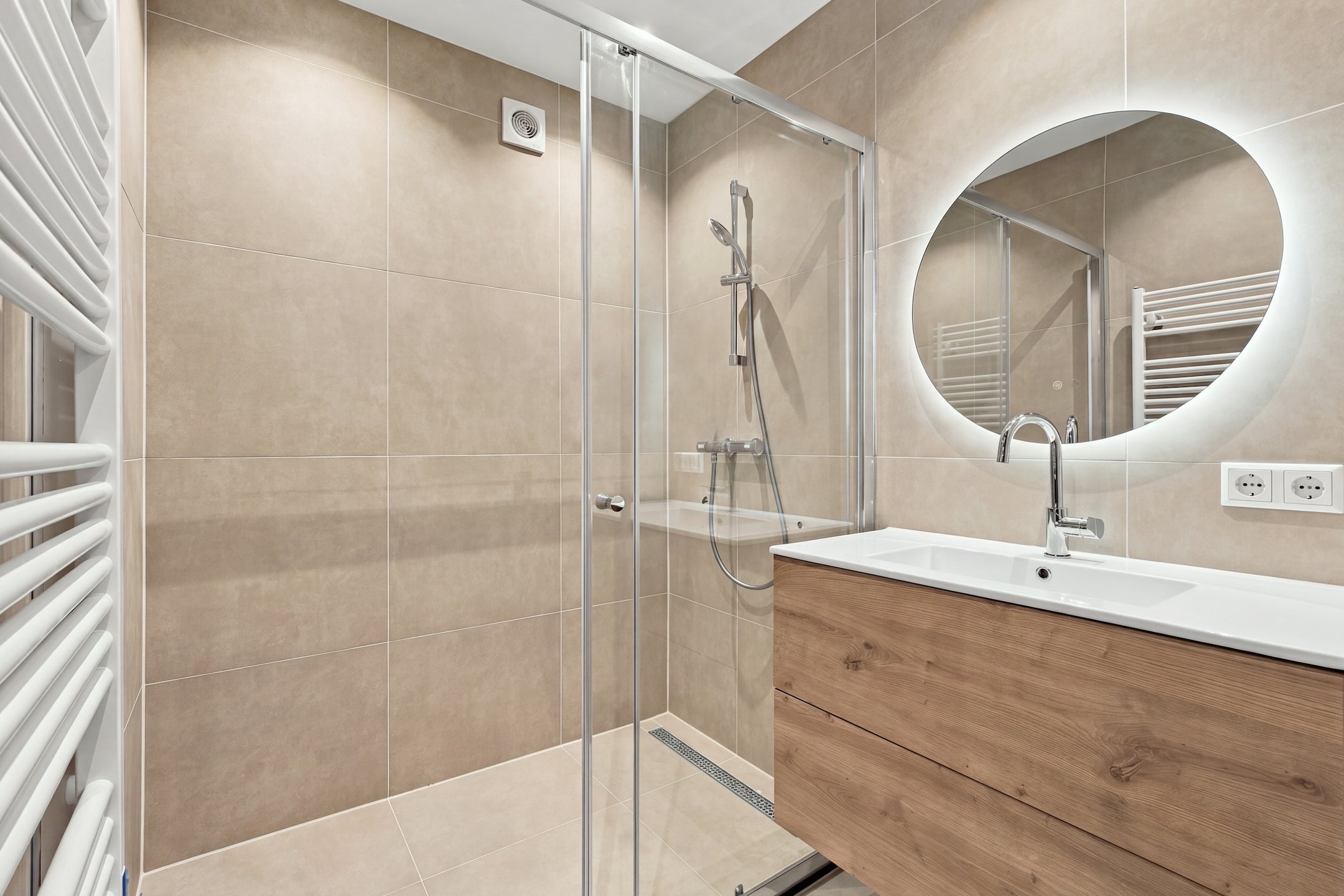 Appartement te huur: Laan van Nieuw Oosteinde, Voorburg