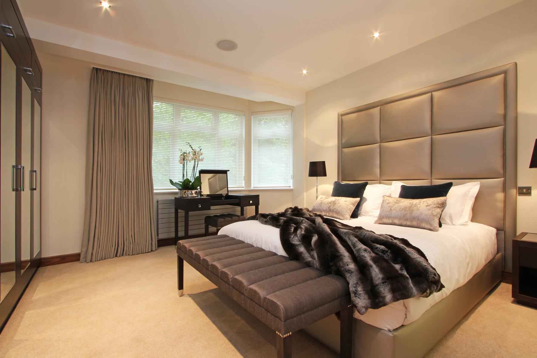 Flat Ennismore Gardens in City of Westminster