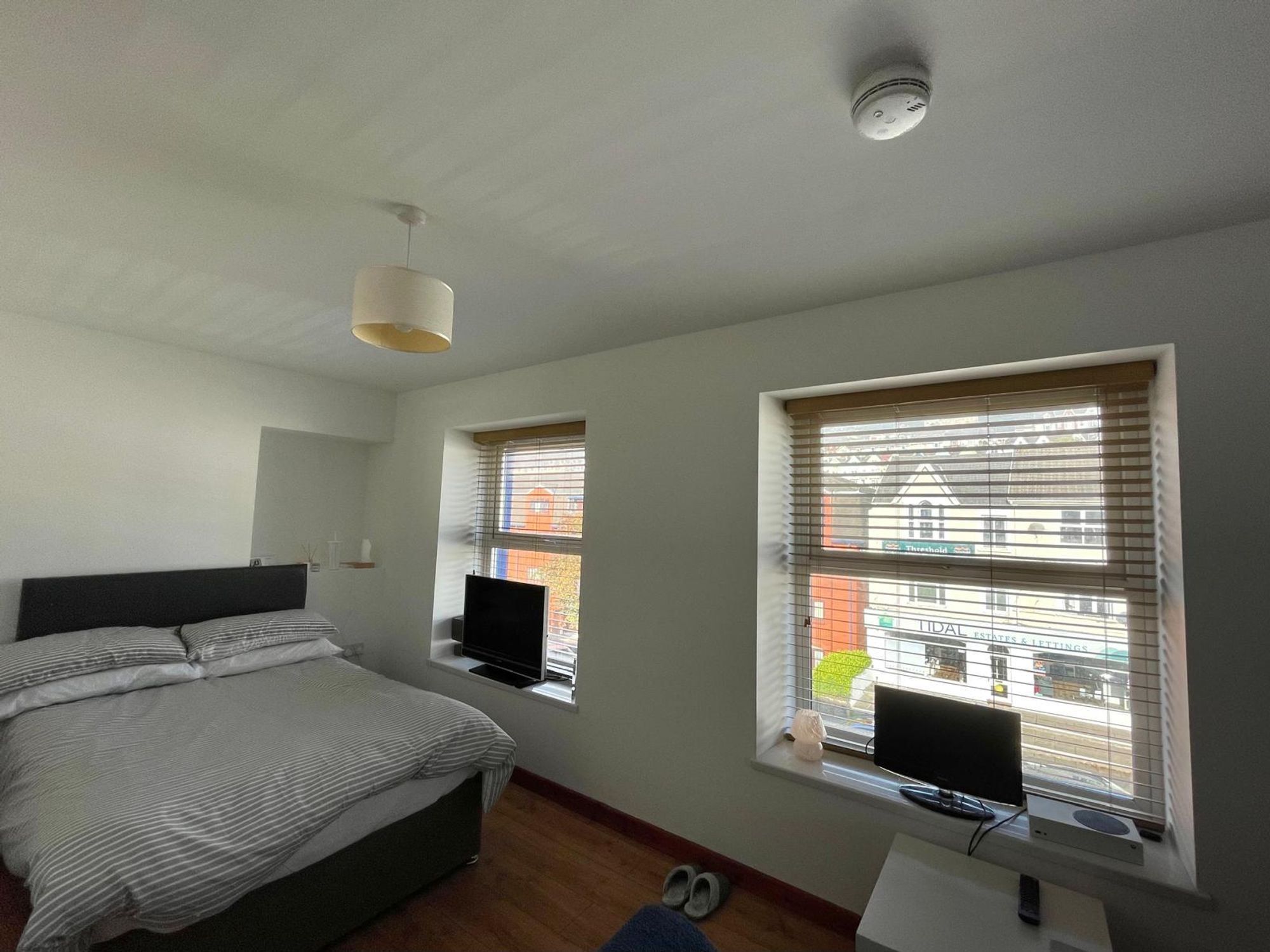 Flat Nicholl Street in Swansea