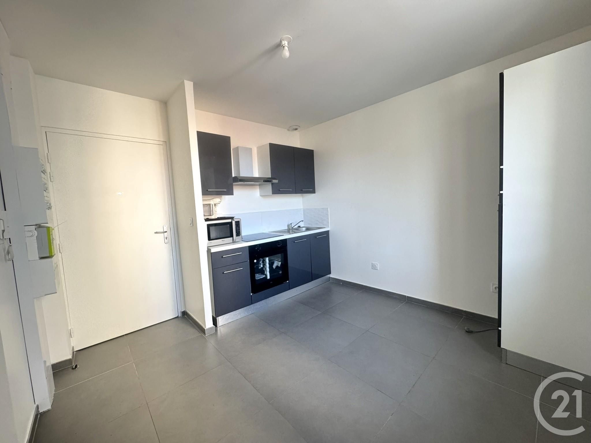 Flat Avenue Gabriel Péri in Saint-Fons