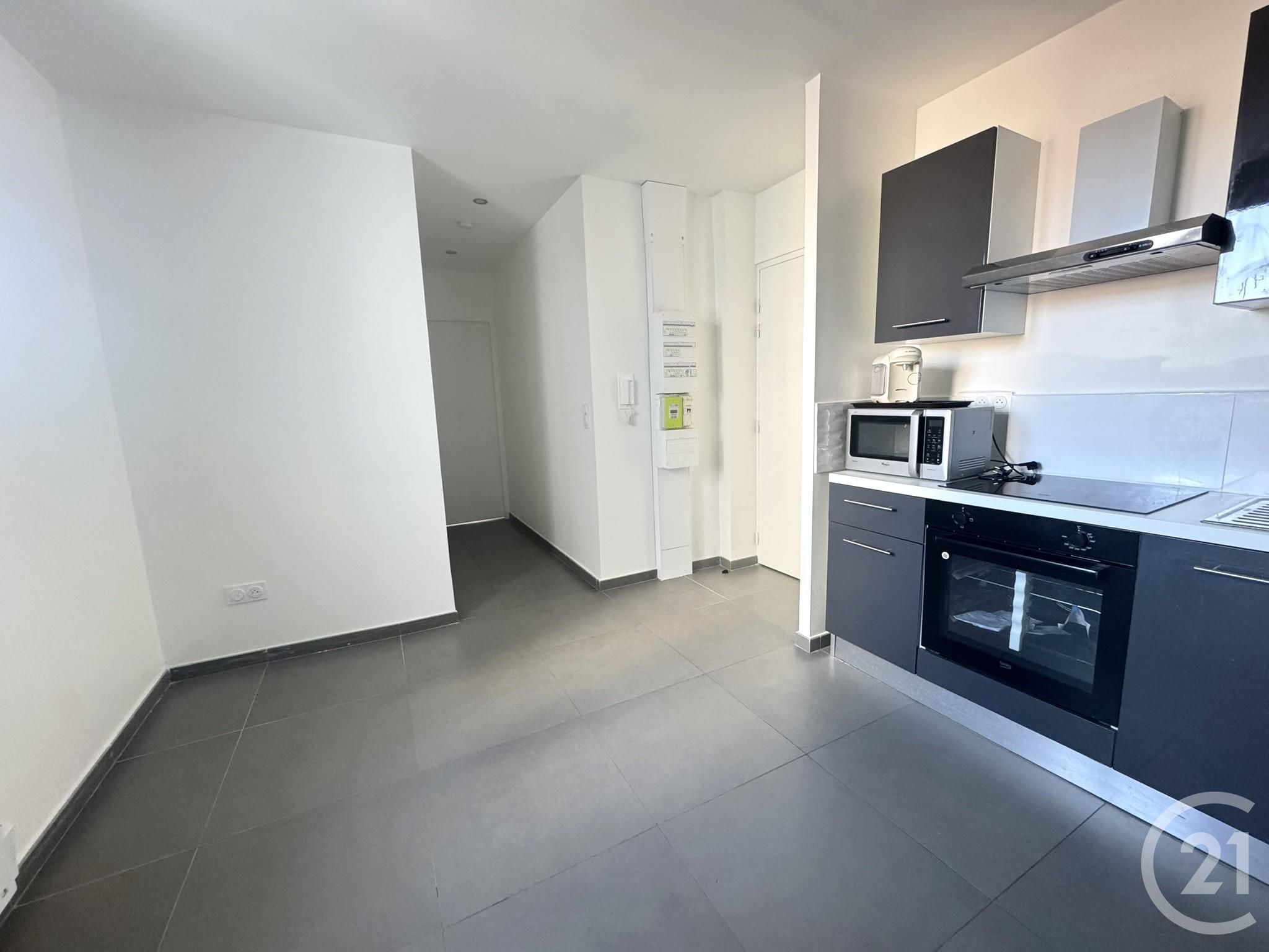 Flat Avenue Gabriel Péri in Saint-Fons