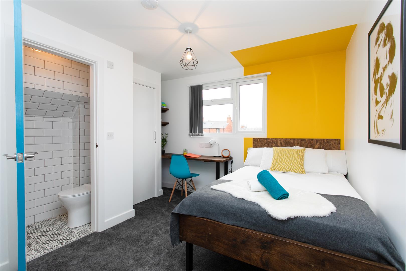 Room St. George's Road in Coventry