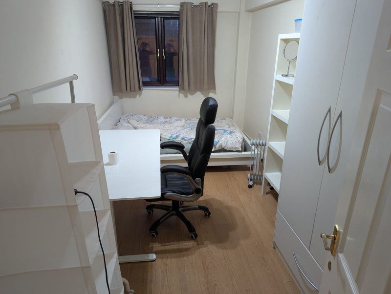 Room Dickinson Street in Manchester