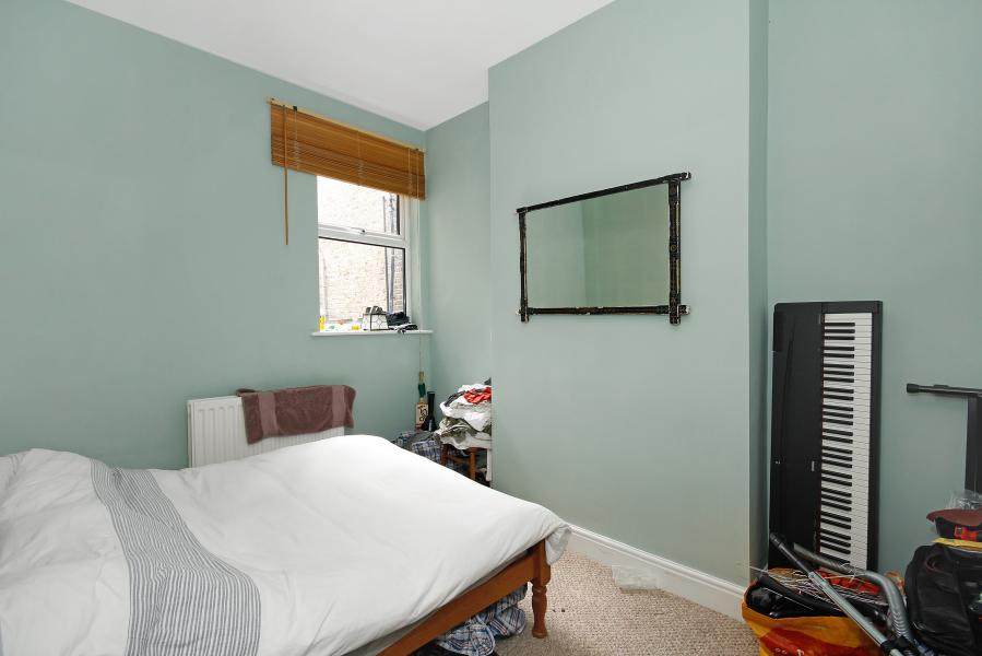 Flat Durnsford Road in Greater London