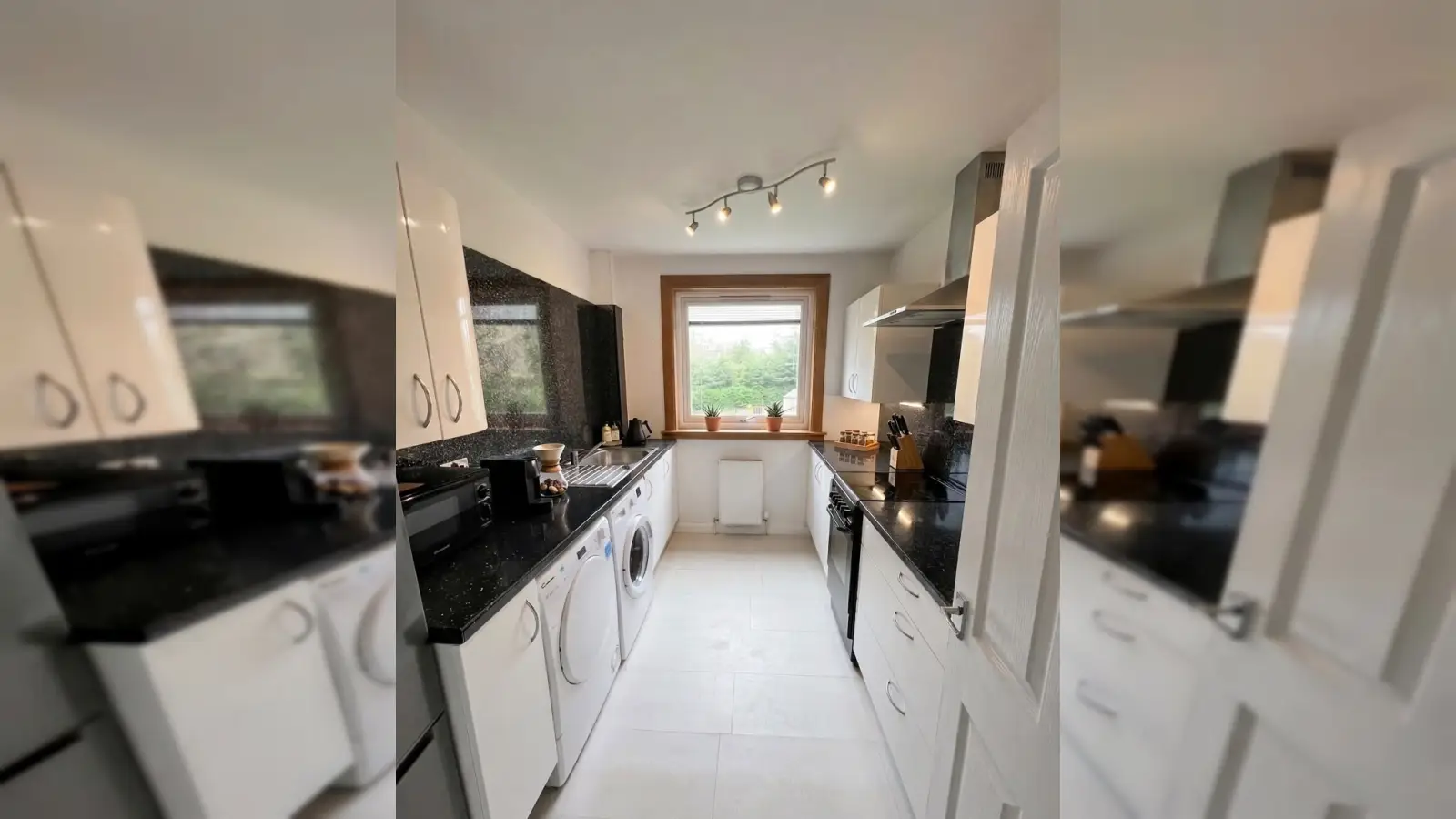 Flat Orchard Brae Gardens in City of Edinburgh