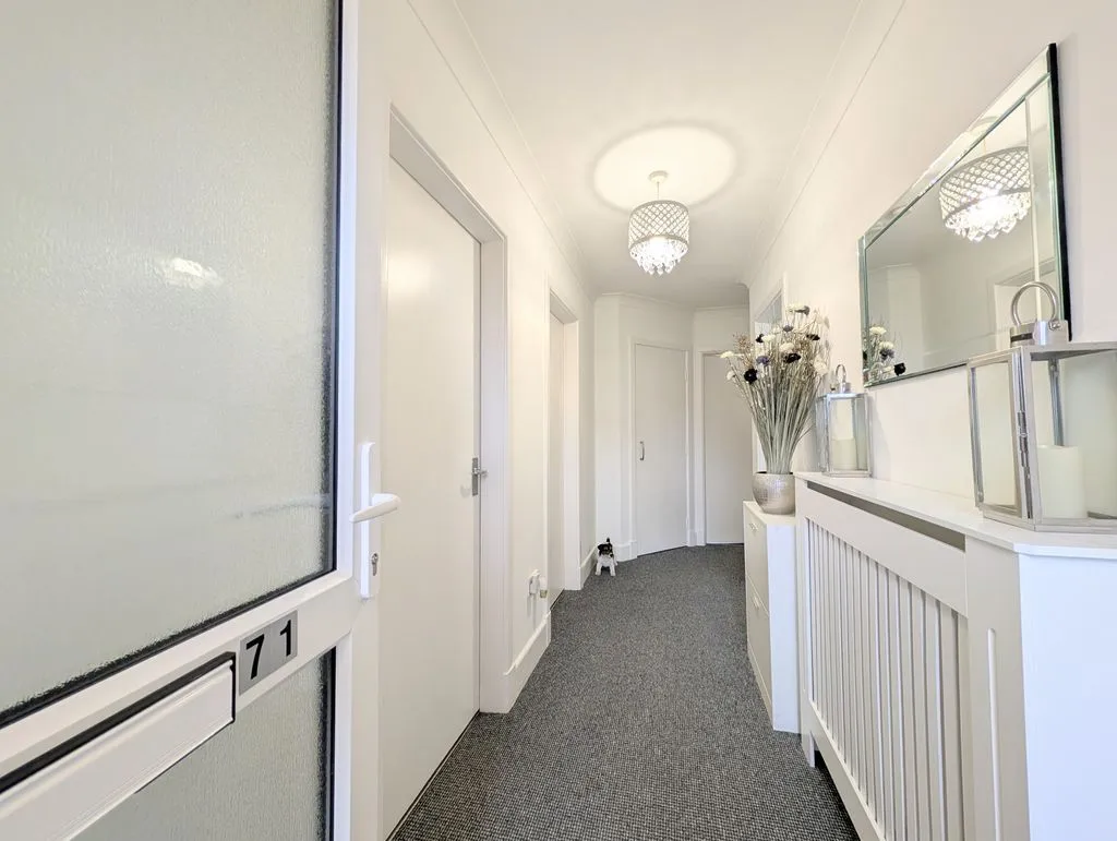 Flat Westcliffe Road in Southport