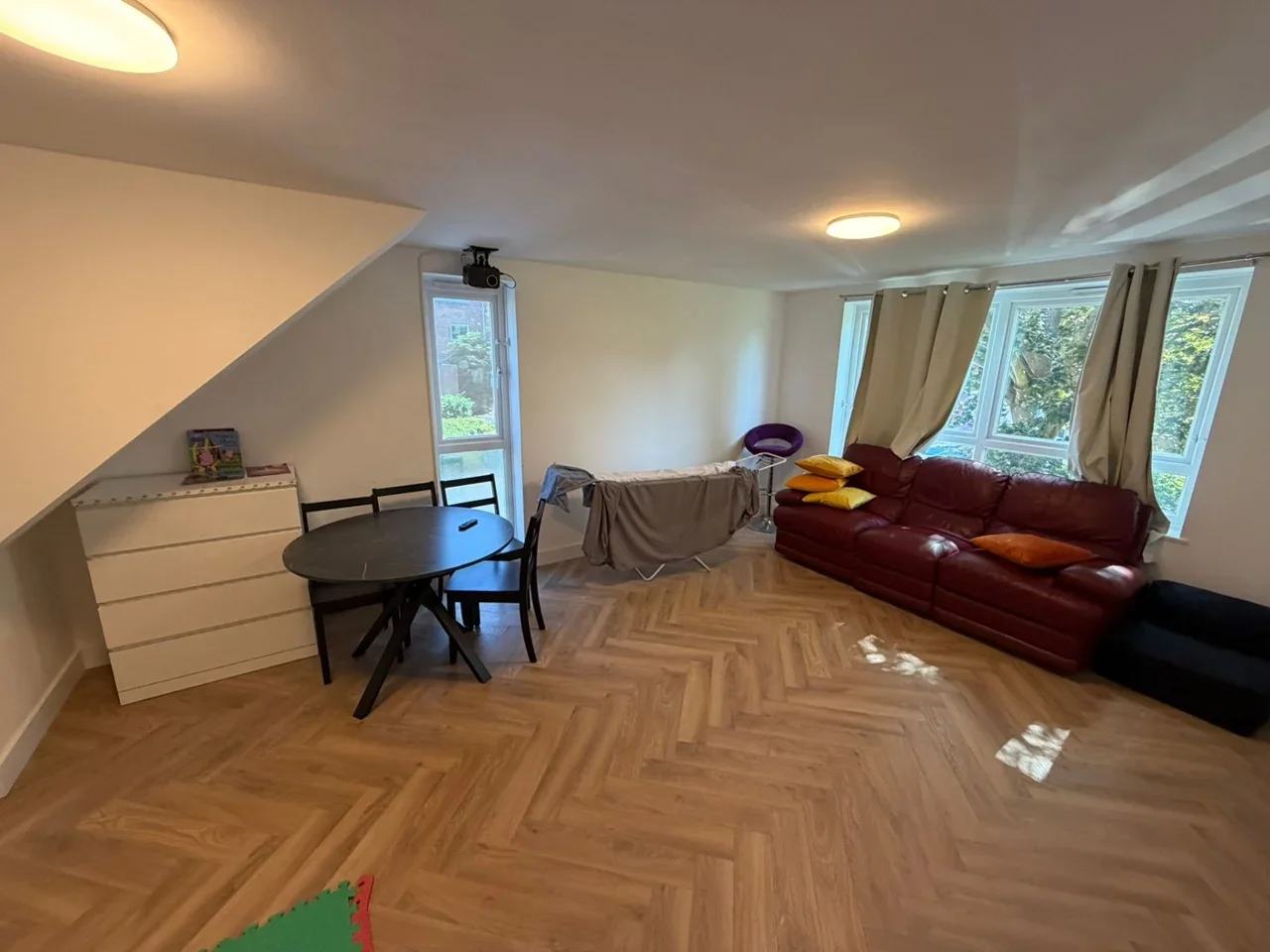 Flat St. Arvans Close in Greater London