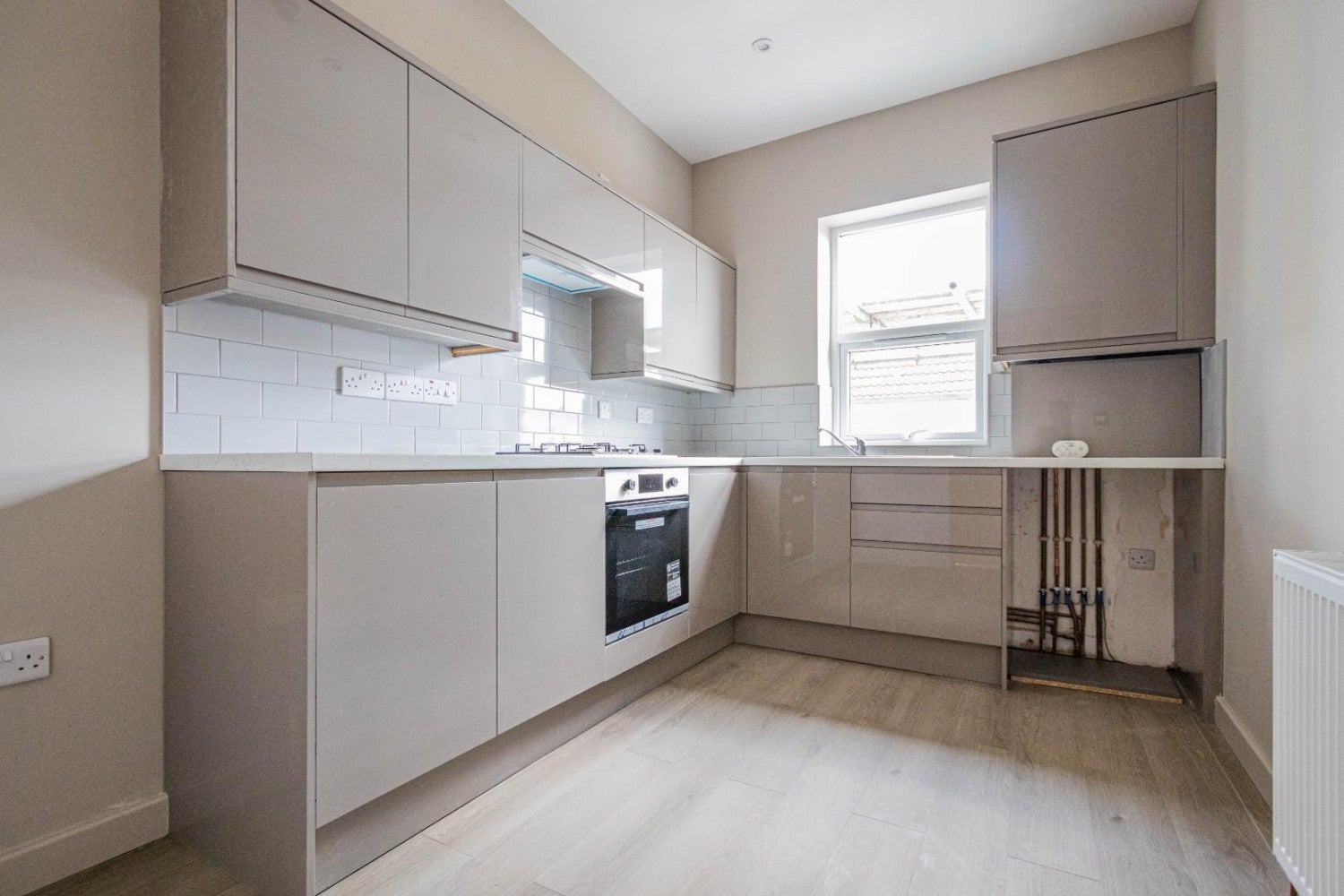 Flat Filton Road in Bristol