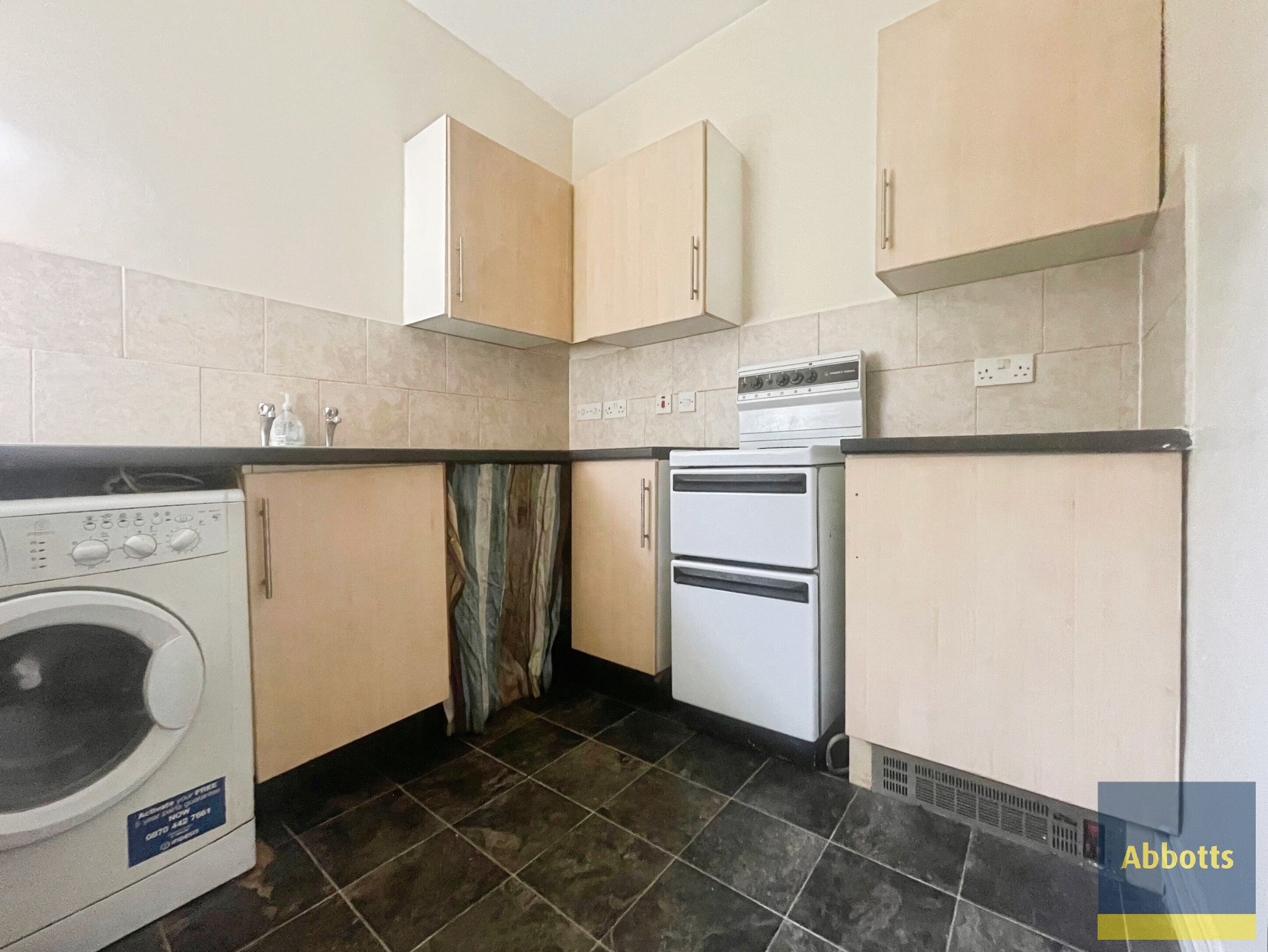 Flat Willoughby Road in Ipswich