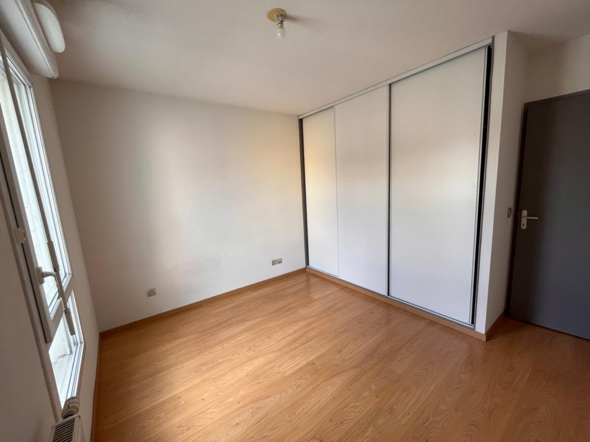 Appartement Rue Victor Lastella à Grenoble
