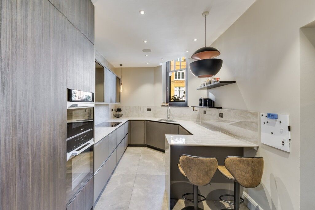 House Denning Road in Greater London