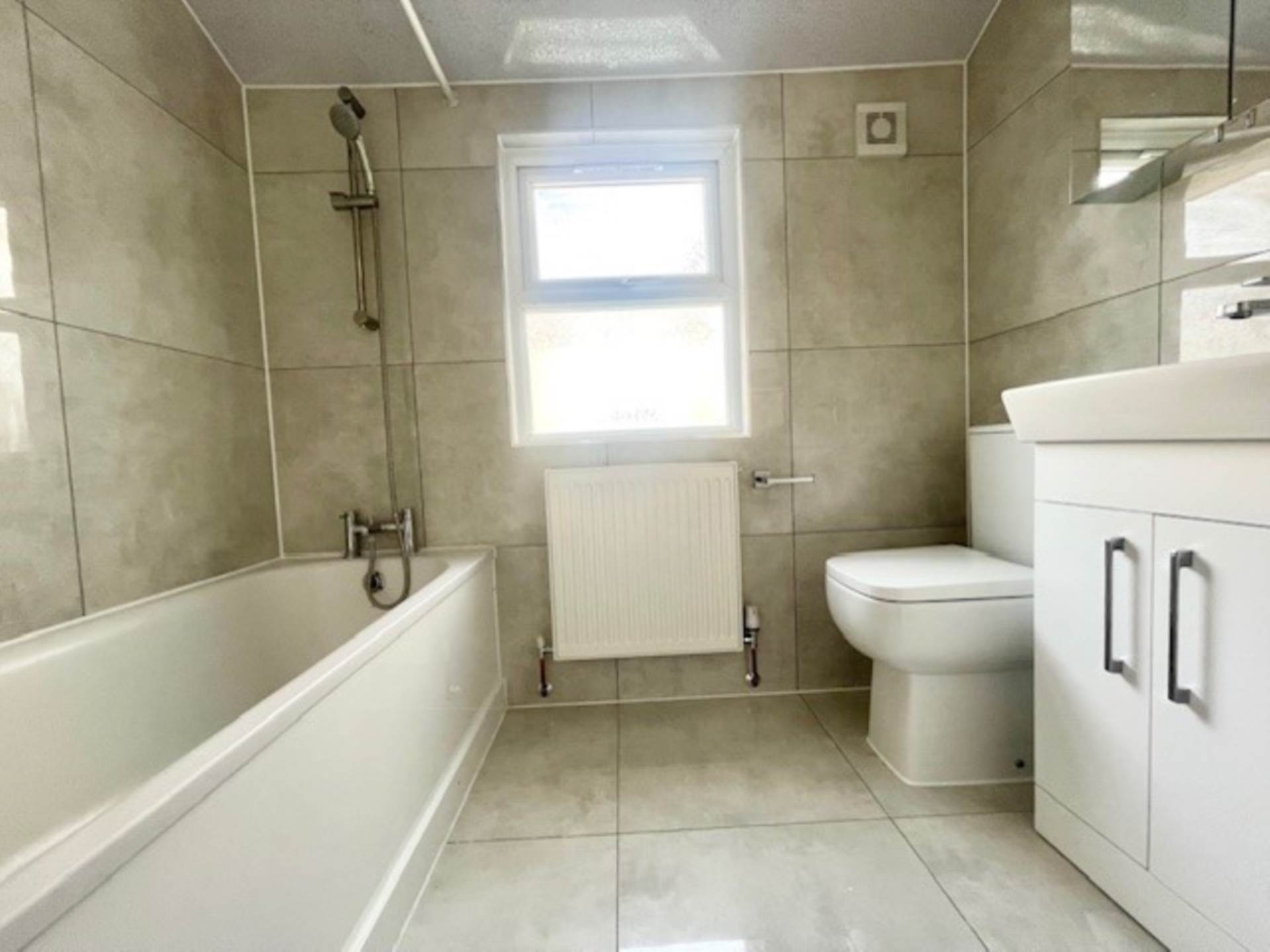 House Sibley Grove in Greater London