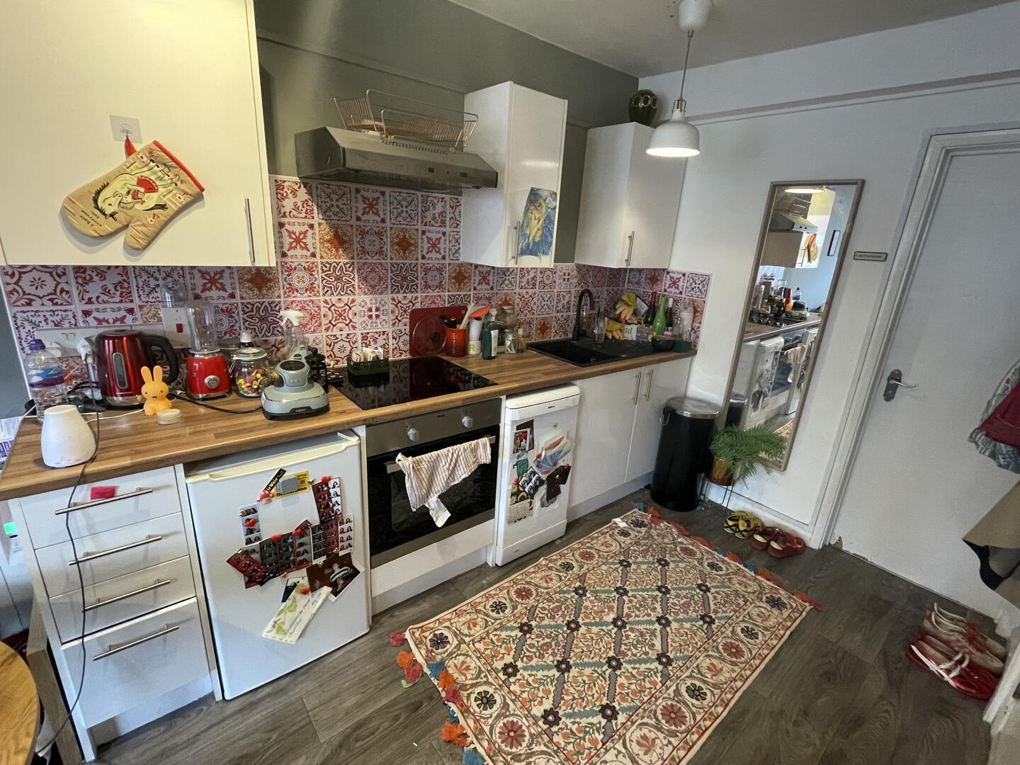 Flat Newport Place in City of Westminster