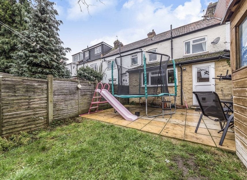 House Manor Grove in Greater London