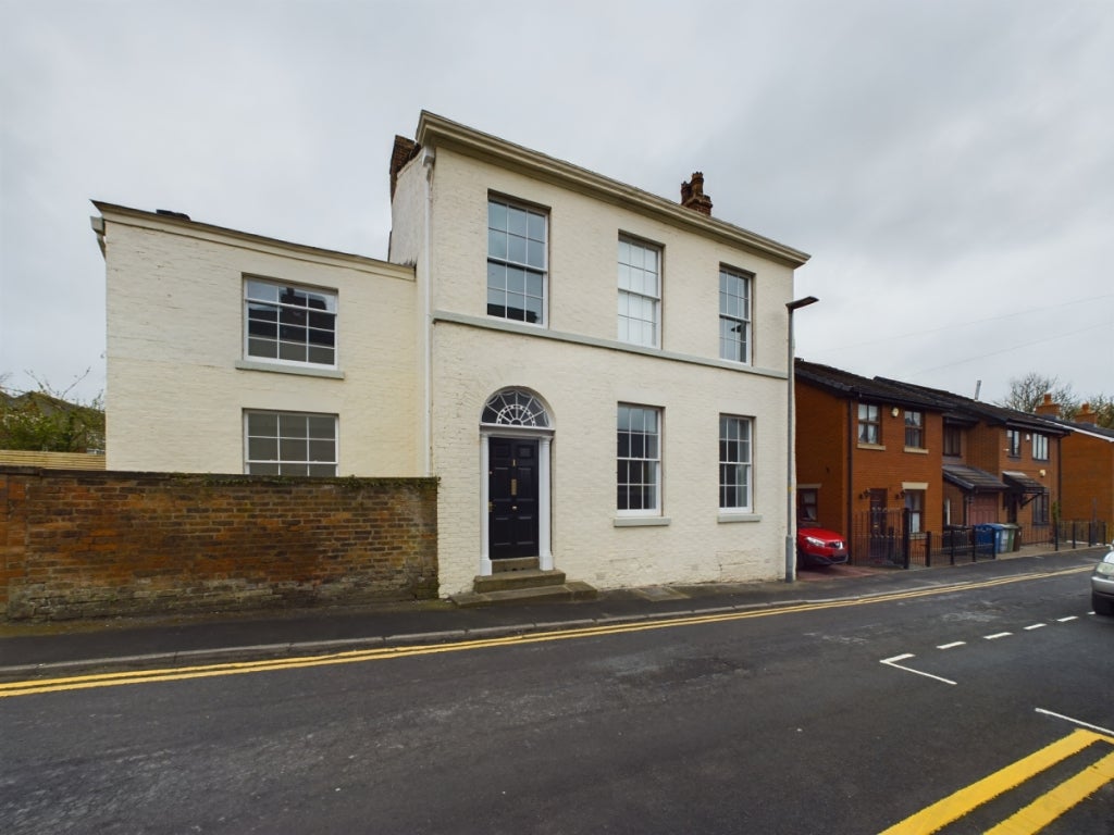 House New Lodge in Wigan