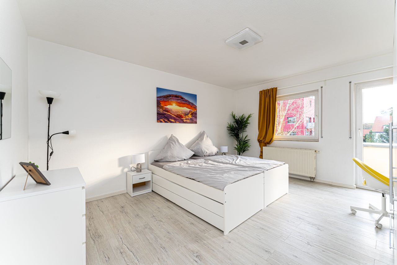 Wohnung Charlotte-E.-Pauly-Straße in Berlin