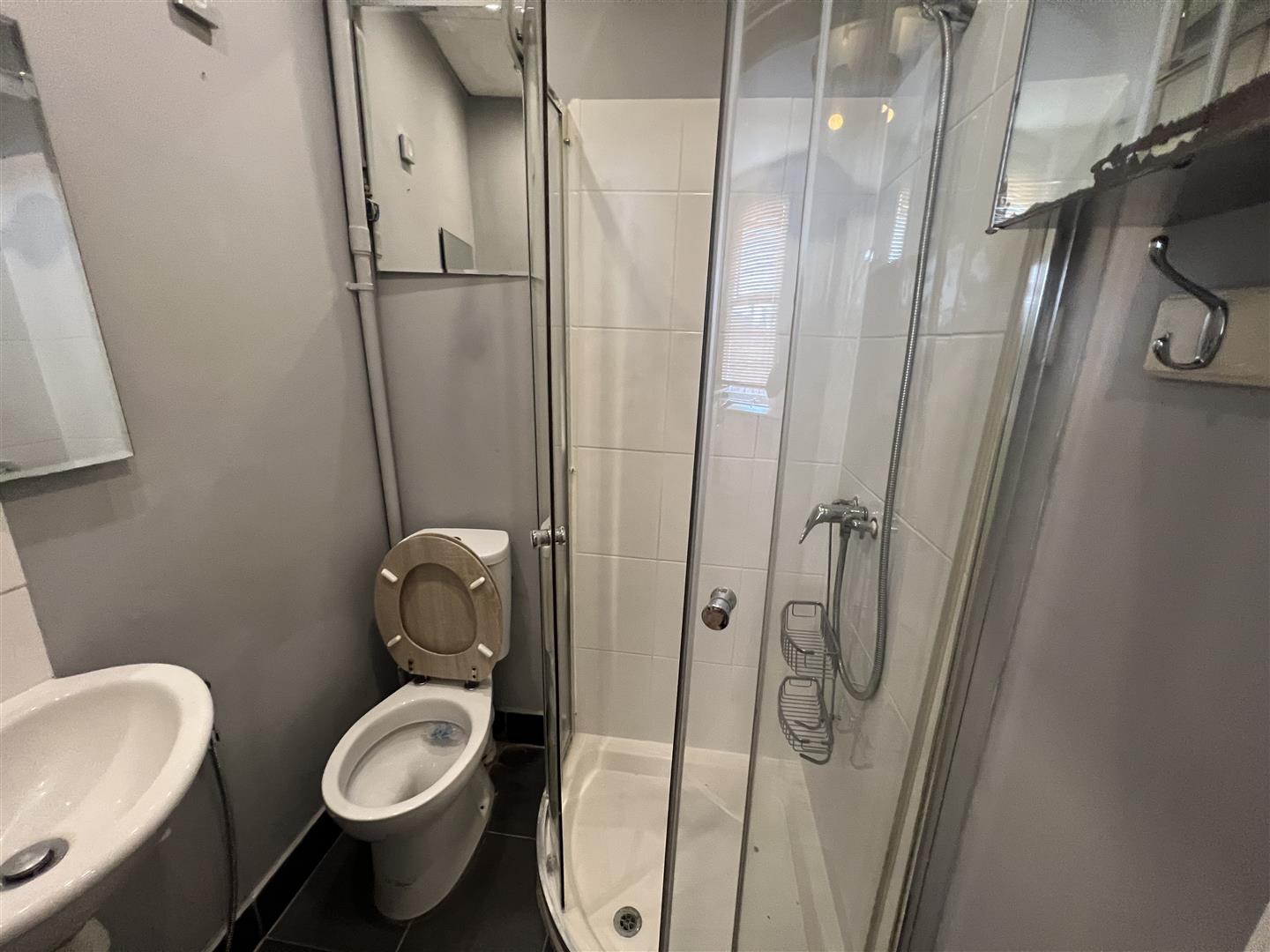 Room Nova Road in Greater London