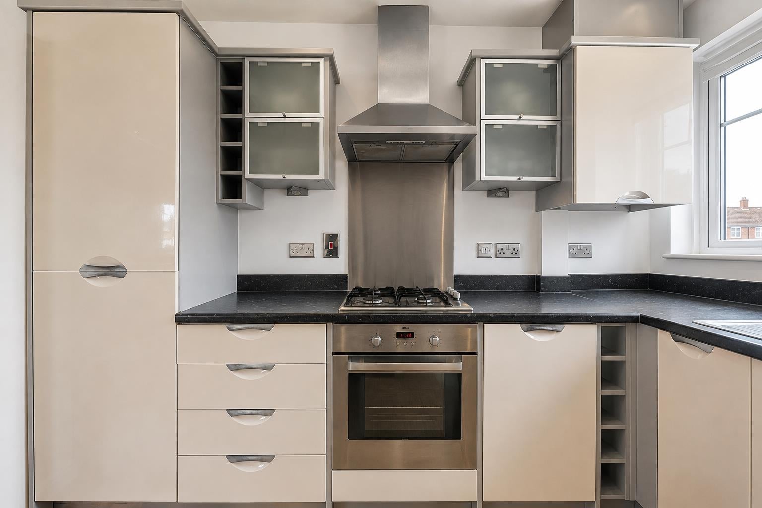 Flat Joy Clucas House in Colchester