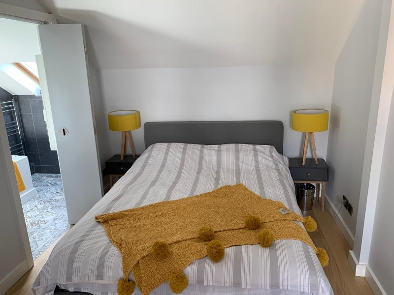 Room Beryl Road in Greater London