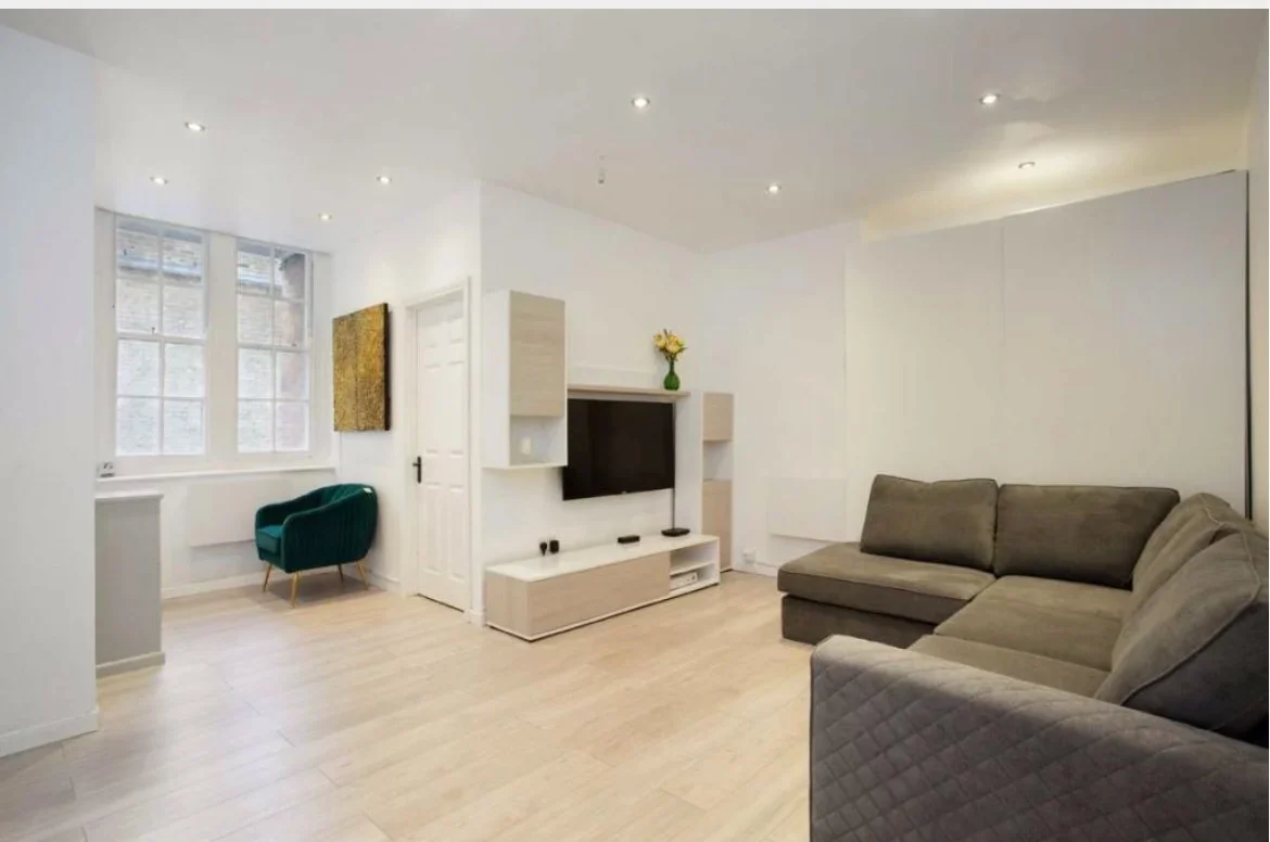 Flat Abbey Road in City of Westminster