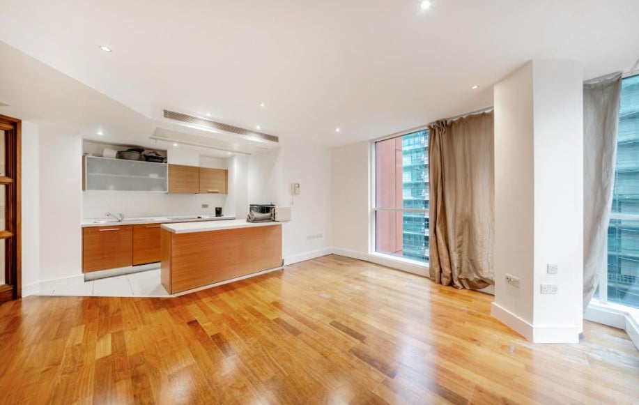 Flat Praed Street in City of Westminster