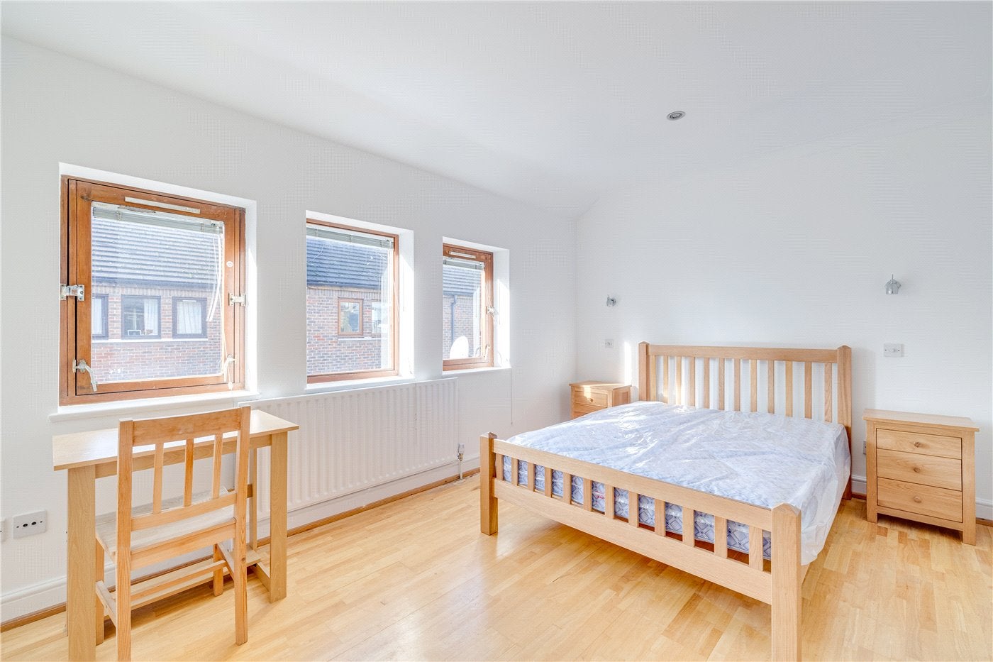 House Meldon Close in Greater London