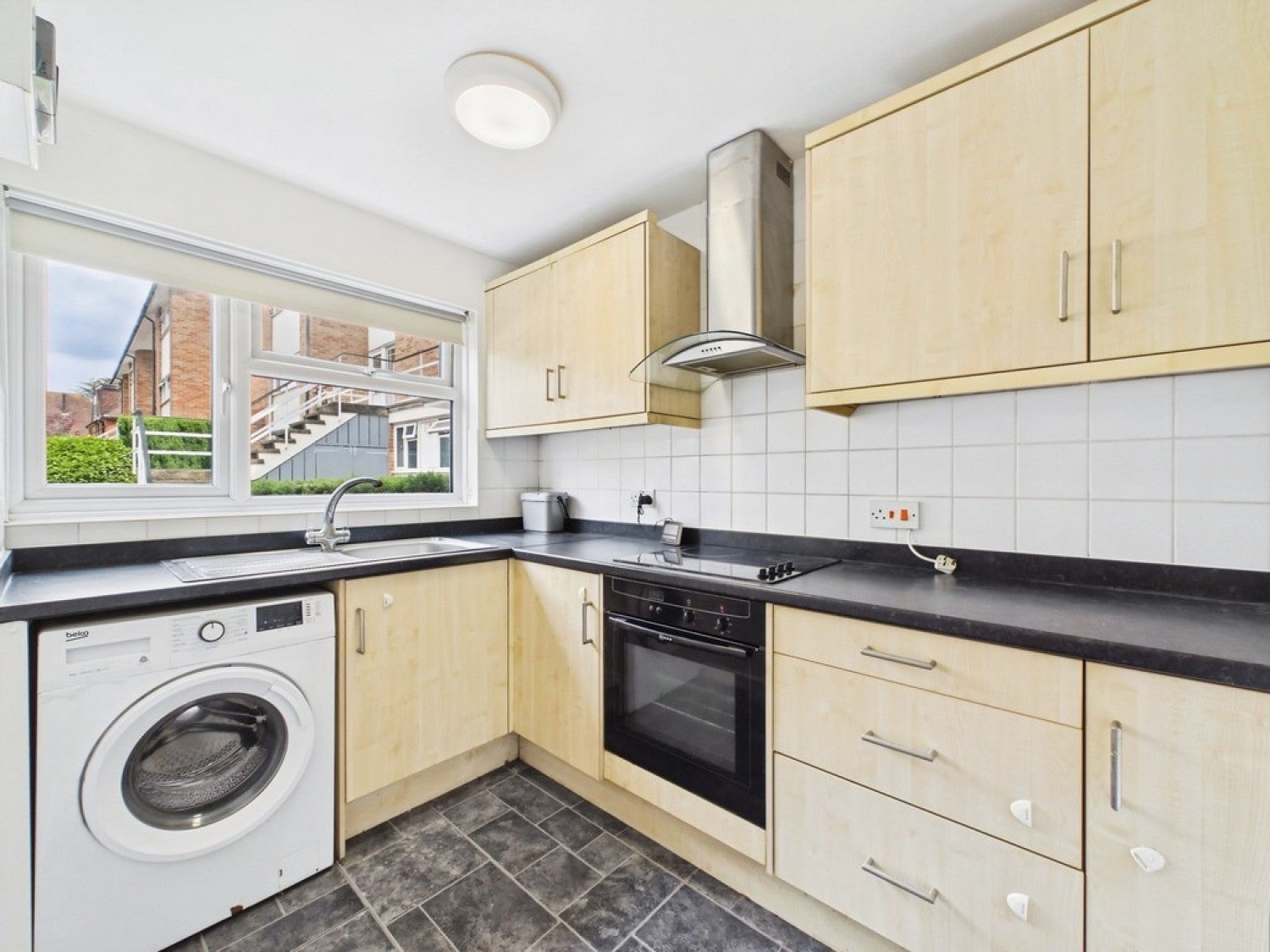 Flat Kings Road in Horsham